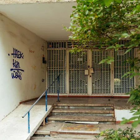 Apartamento Woody - Cozy And Quiet Place Near Moghioros Park Bucareste