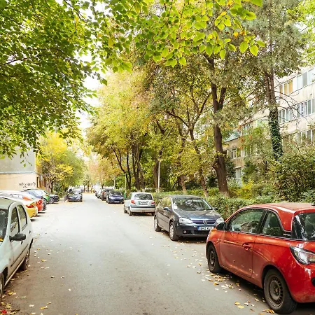 Woody - Cozy And Quiet Place Near Moghioros Park شقة *